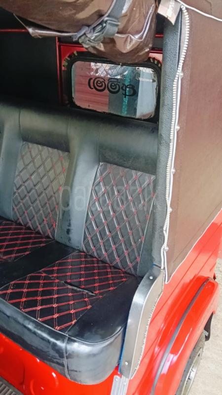 Bajaj Three Wheel 2014 - பயன்படுத்தப்பட்டது முச்சக்கர வண்டி sale in Sri Lanka - patpat.lk