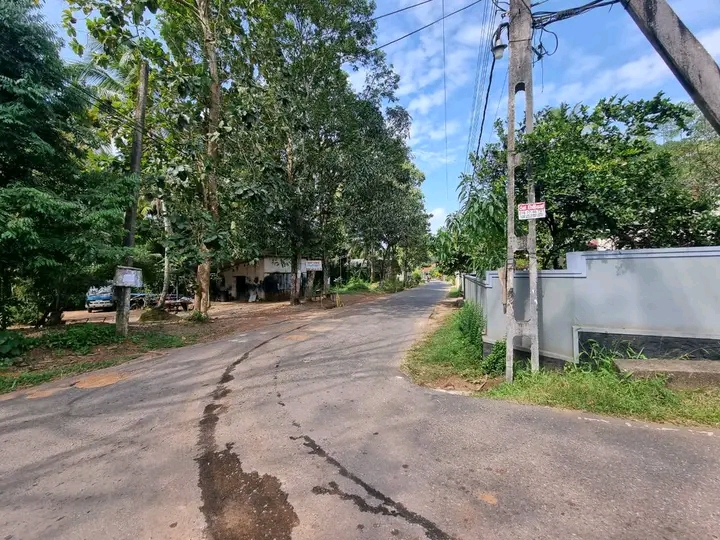 Commercial Land for Sale in Nittambuwa
