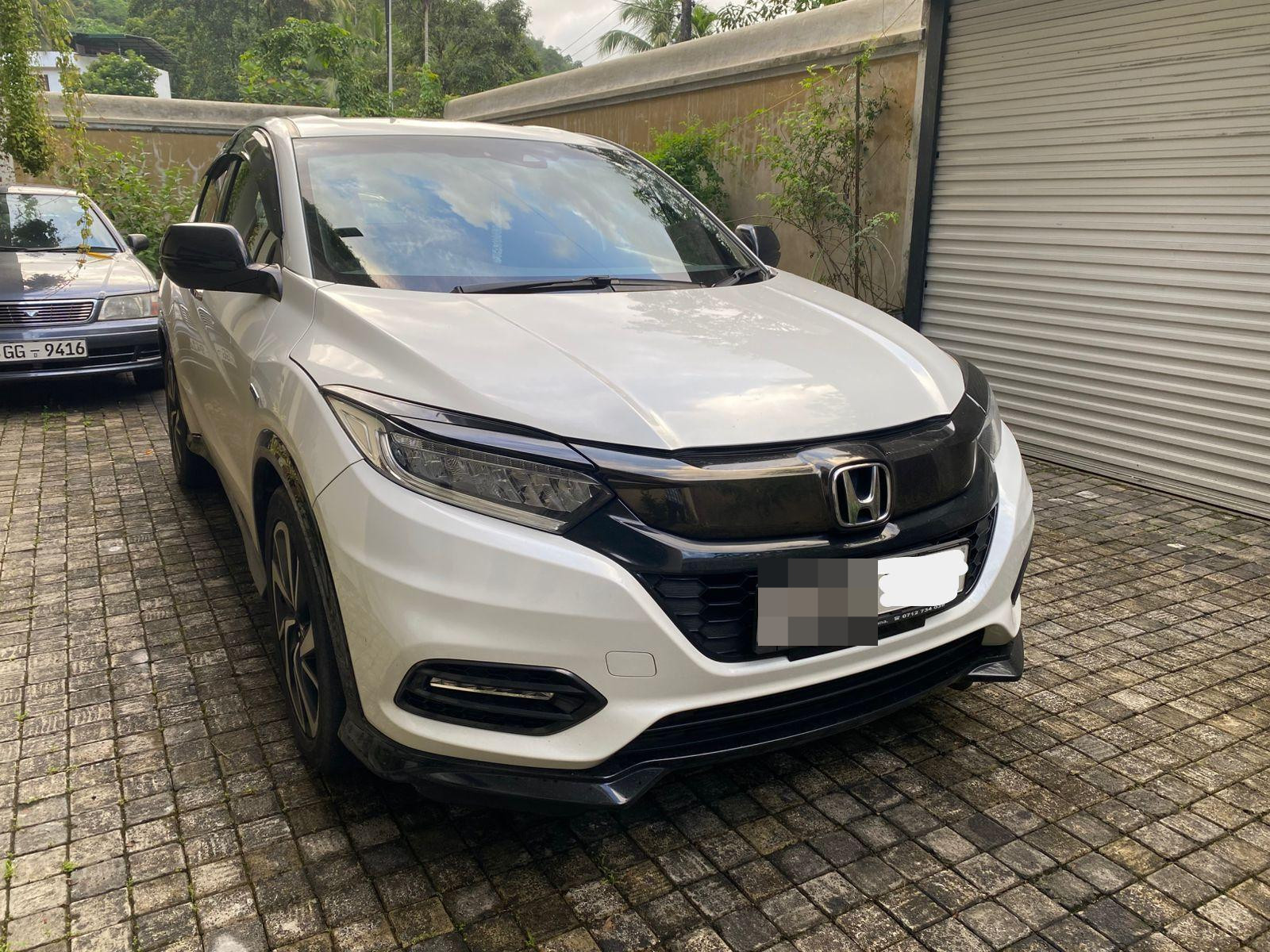 Honda Vezel 2020 - Used SUV sale in Sri Lanka - patpat.lk