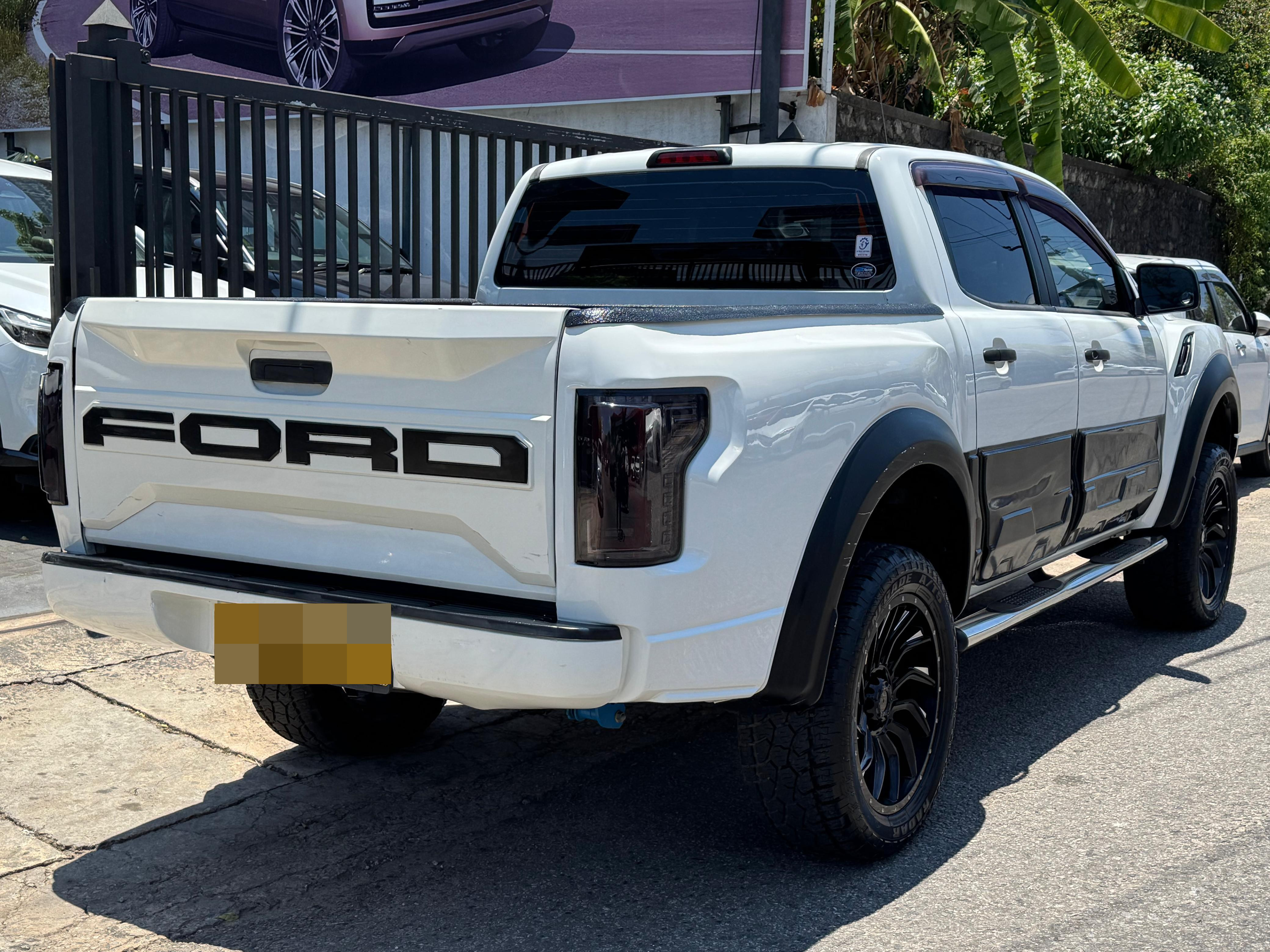 Ford Ranger 2015 - பயன்படுத்தப்பட்டது சரக்கு போக்குவரத்து sale in Sri Lanka - patpat.lk