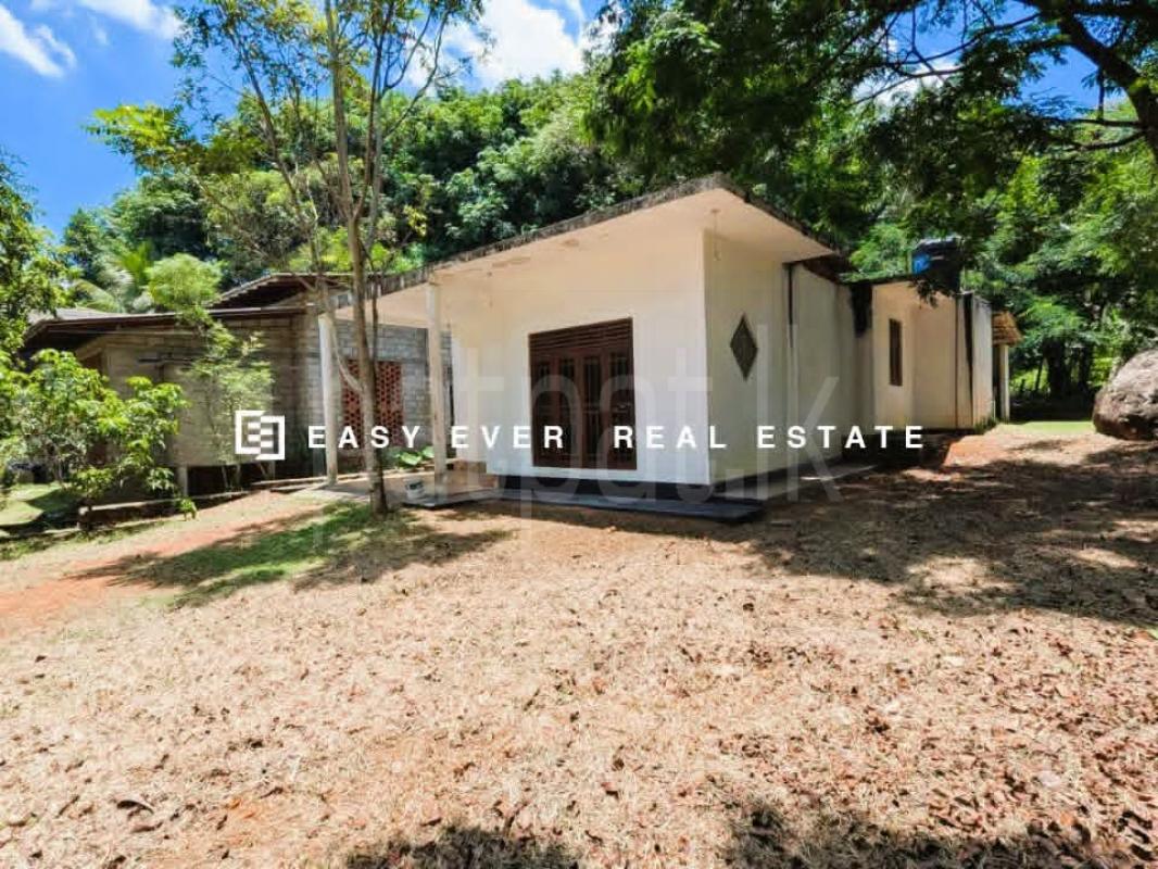 House for Sale in Kalagedihena