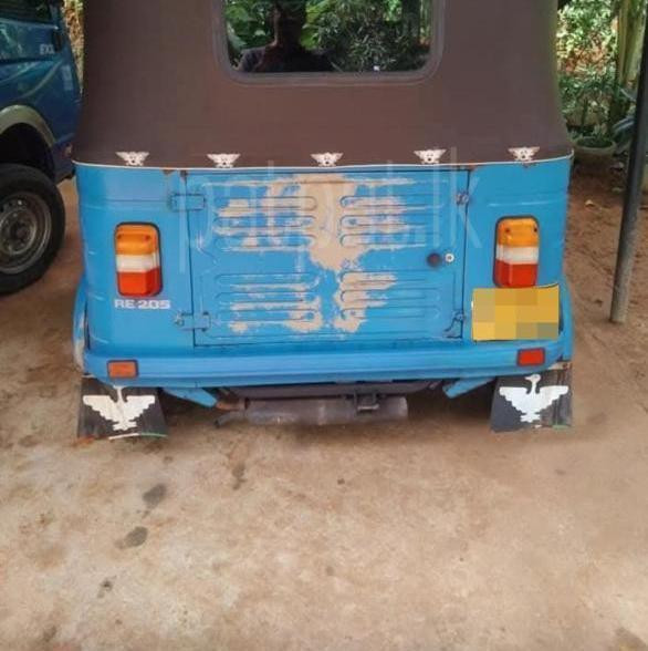 Bajaj Three Wheel 2010 - Used Three wheeler sale in Sri Lanka - patpat.lk