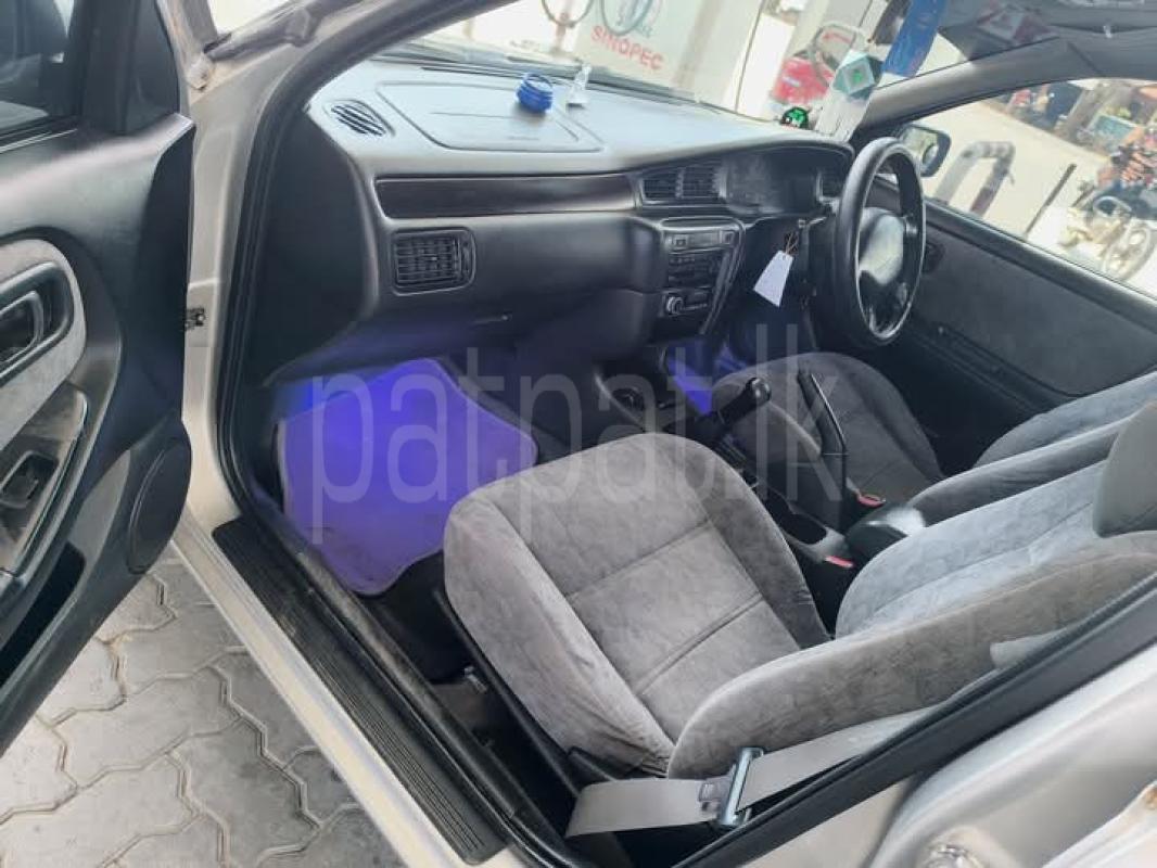 Nissan Bluebird 1999 - භාවිතා කරන ලද කාර් sale in Sri Lanka - patpat.lk