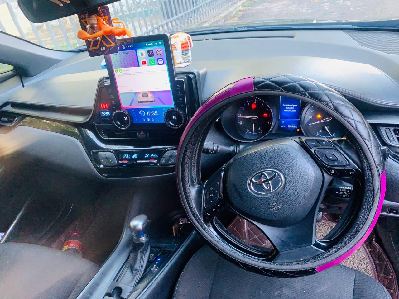Toyota CHR 2018 - Used SUV sale in Sri Lanka - patpat.lk