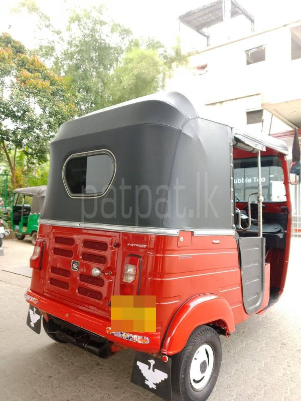 Bajaj Three Wheel 2015 - பயன்படுத்தப்பட்டது முச்சக்கர வண்டி sale in Sri Lanka - patpat.lk
