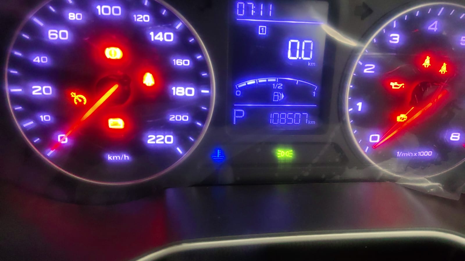 MG ZS 2018 - பயன்படுத்தப்பட்டது SUV sale in Sri Lanka - patpat.lk