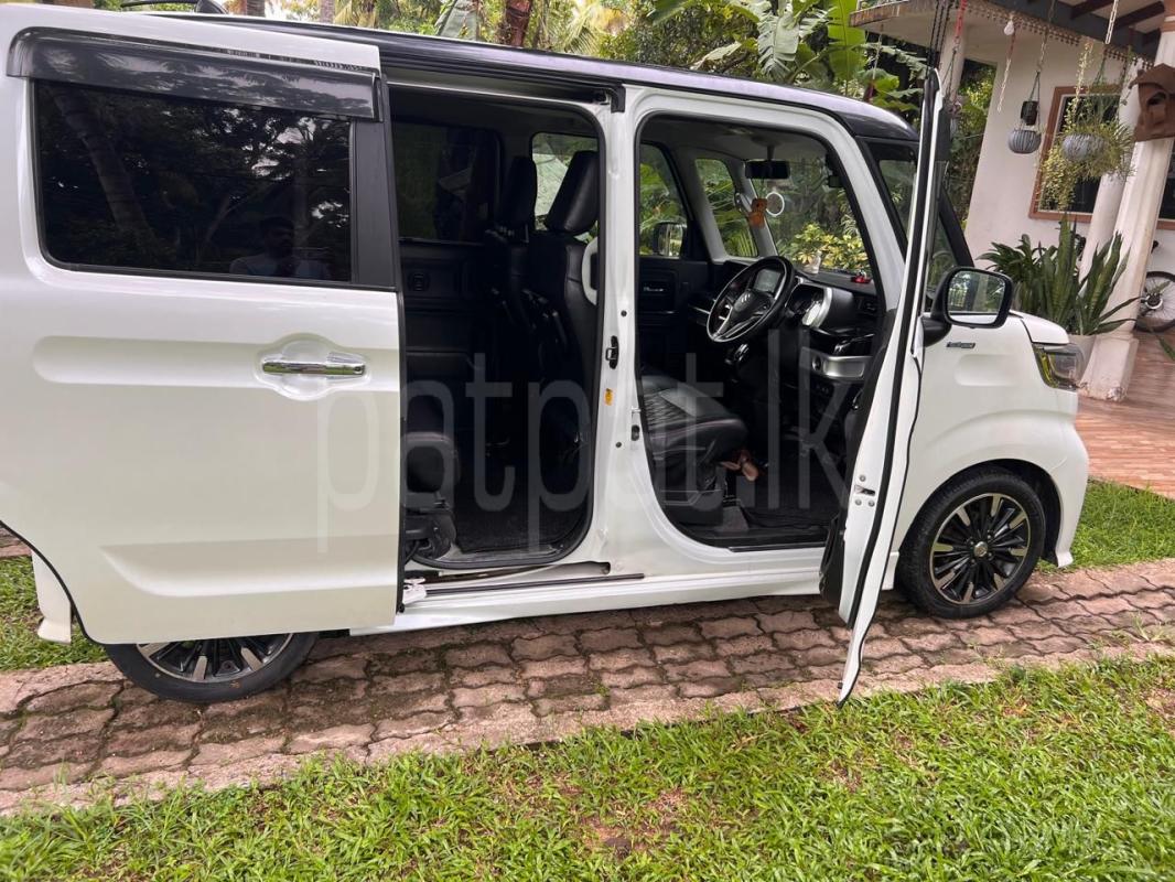 Suzuki Spacia 2018 - பயன்படுத்தப்பட்டது கார் sale in Sri Lanka - patpat.lk