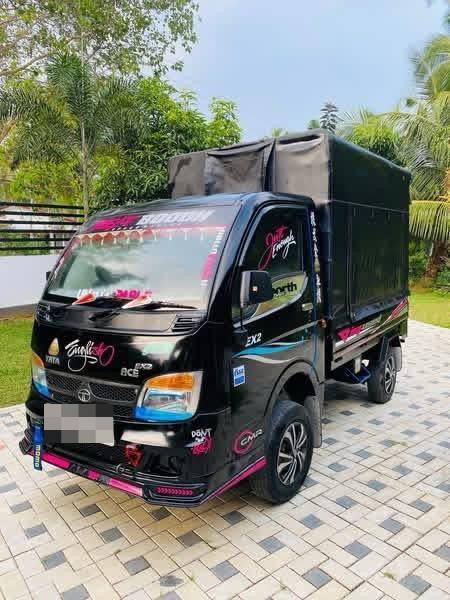 Advertisement image 4