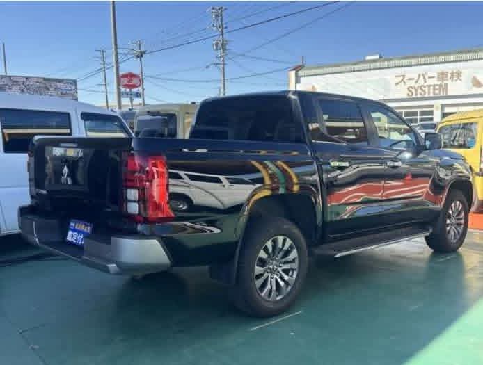 Mitsubishi Triton 2024 - Brand New Pick-up  sale in Sri Lanka - patpat.lk