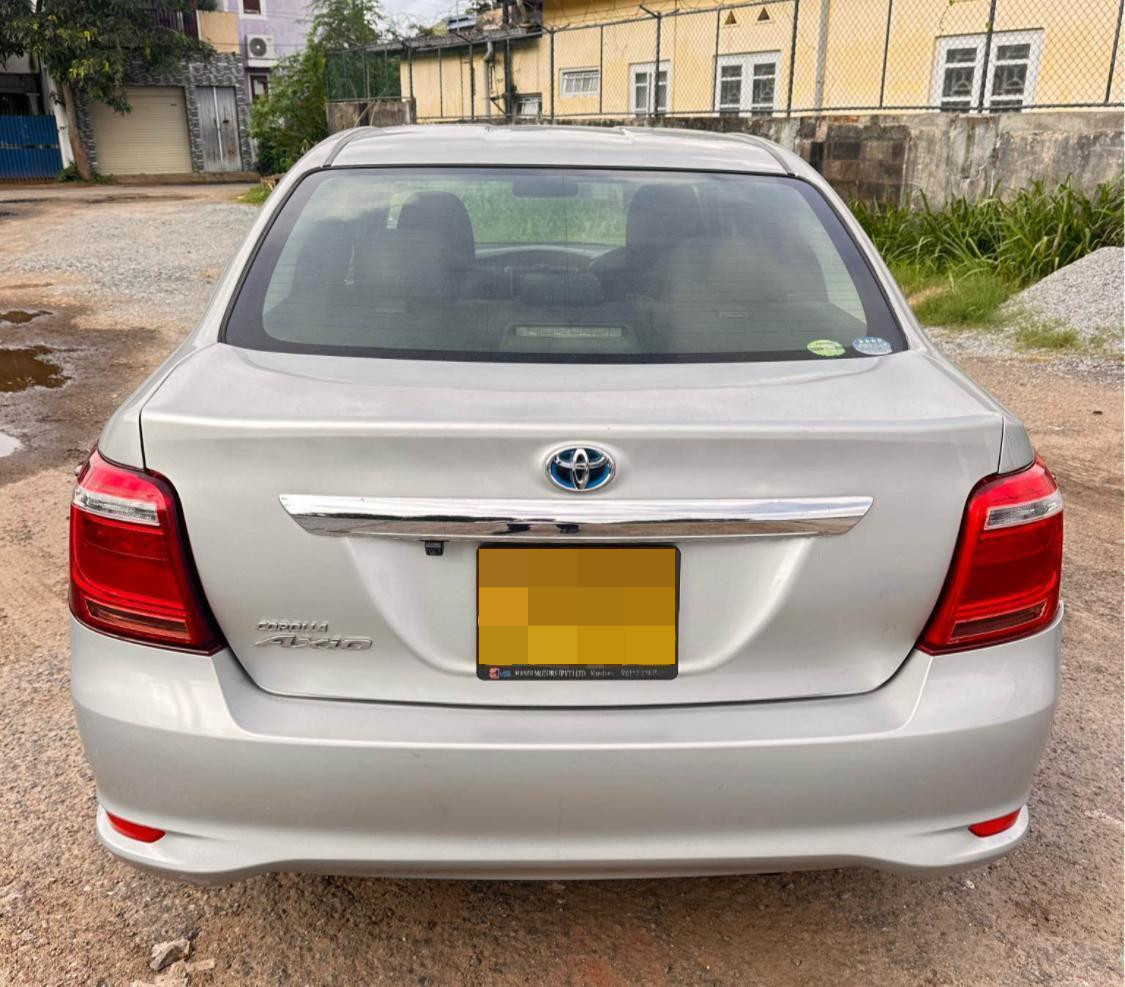Toyota Axio 2013 - Used Car sale in Sri Lanka - patpat.lk