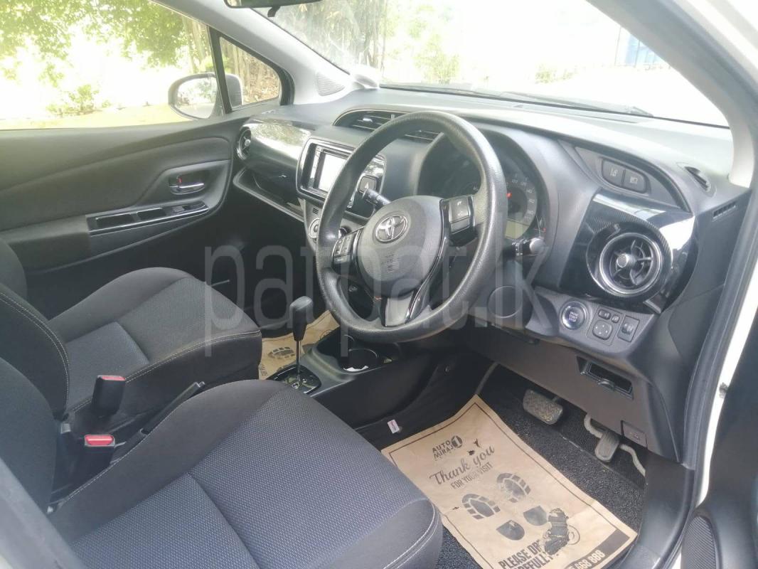 Toyota Vitz 2018 - பயன்படுத்தப்பட்டது கார் sale in Sri Lanka - patpat.lk