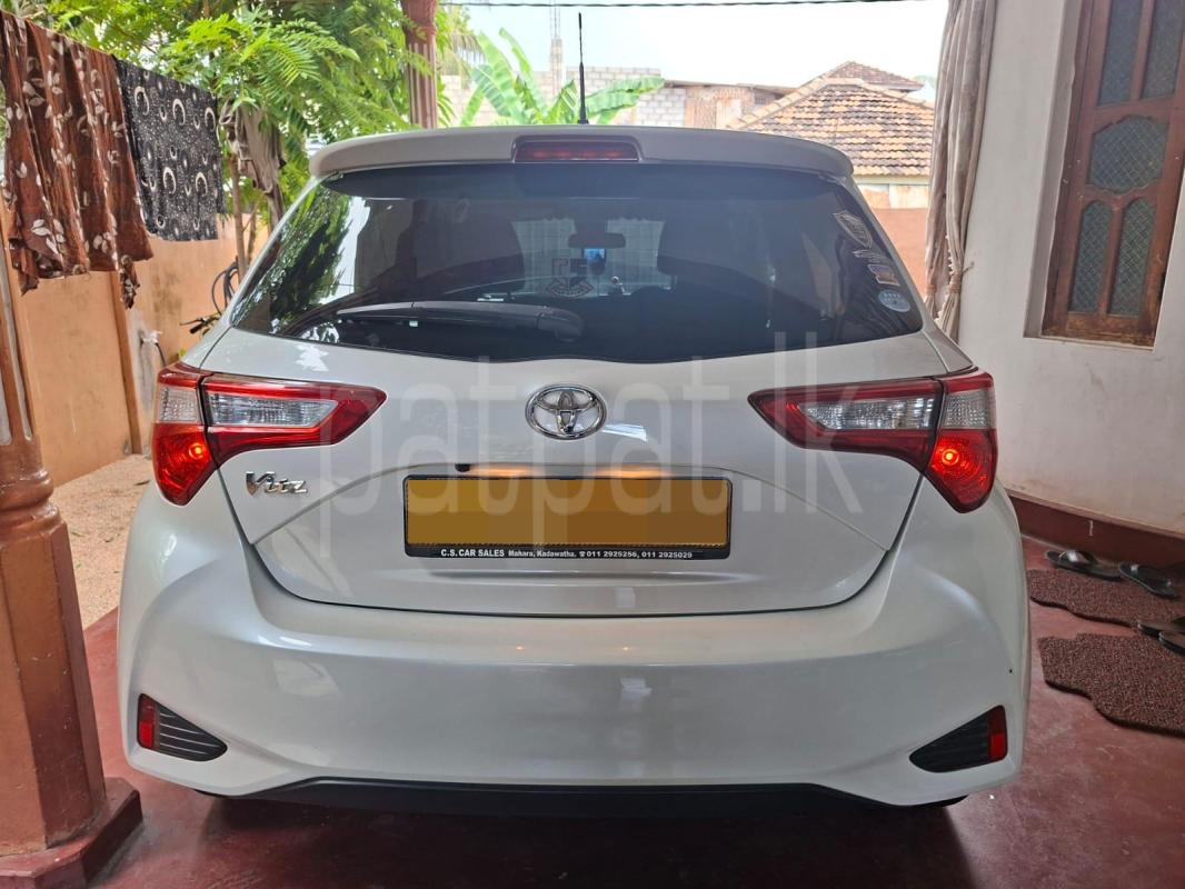 Toyota Vitz 2018 - பயன்படுத்தப்பட்டது கார் sale in Sri Lanka - patpat.lk