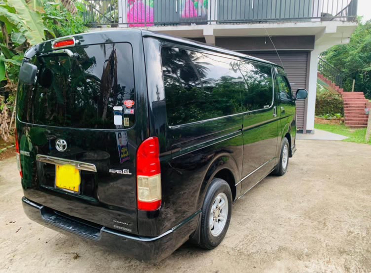 Toyota Hiace 2013 - பயன்படுத்தப்பட்டது வேன் sale in Sri Lanka - patpat.lk
