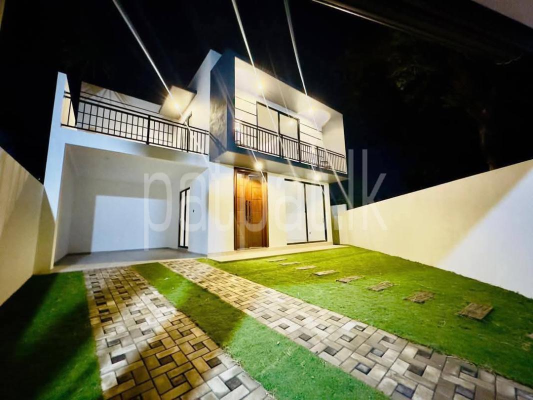 Advertisement image 1