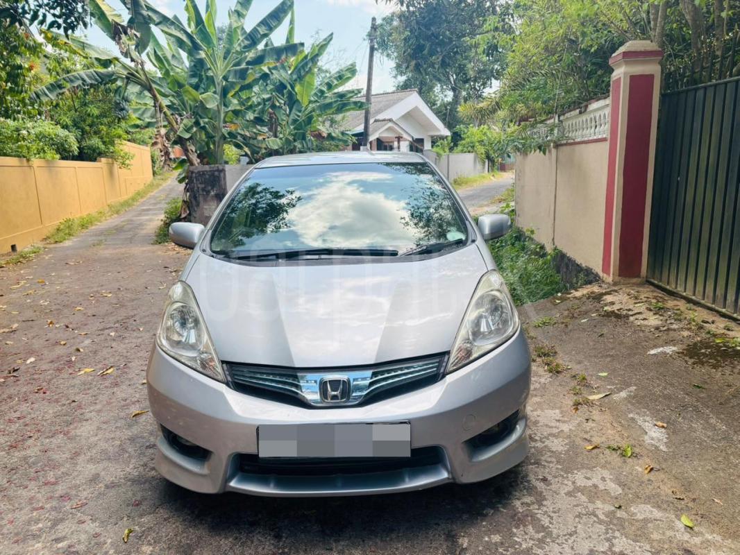 Honda Shuttle 2013 - Used Car sale in Sri Lanka - patpat.lk