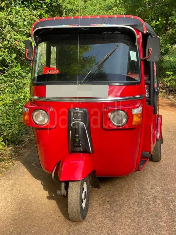 Bajaj Three Wheel 2013 - பயன்படுத்தப்பட்டது முச்சக்கர வண்டி sale in Sri Lanka - patpat.lk