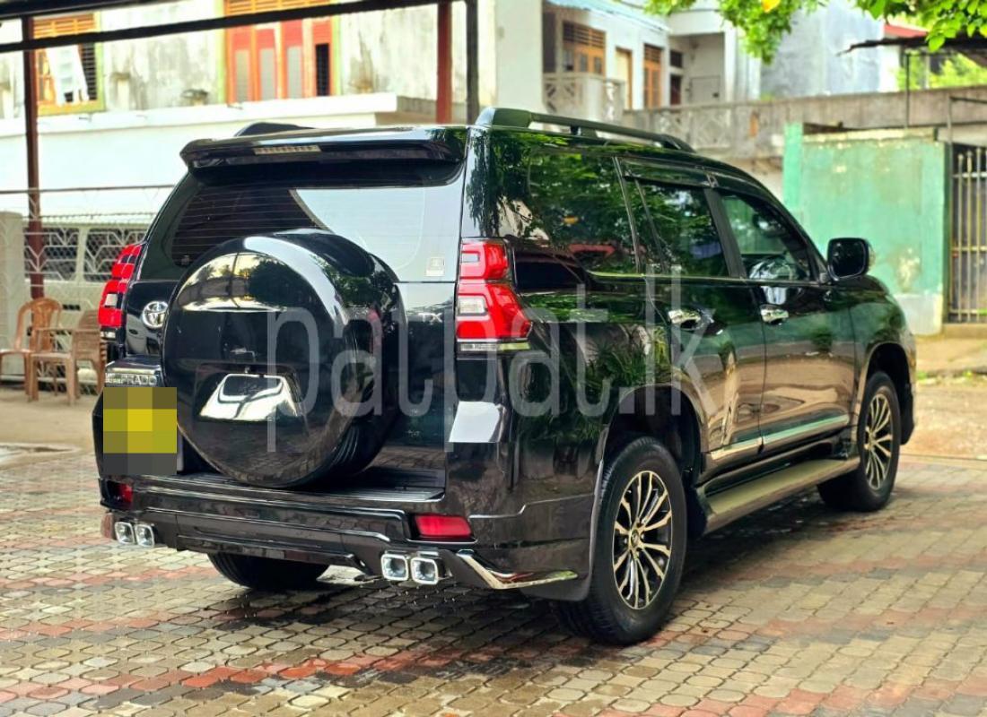 Advertisement image 6