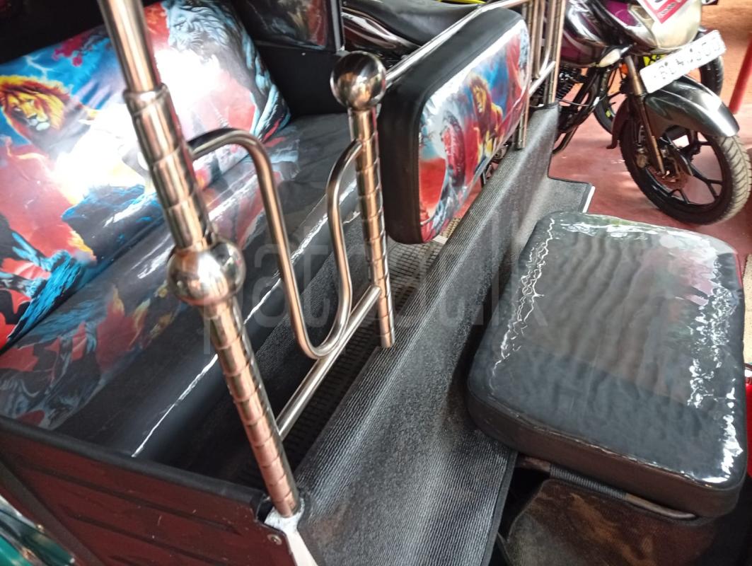 Bajaj 2 stroke 2002 - பயன்படுத்தப்பட்டது முச்சக்கர வண்டி sale in Sri Lanka - patpat.lk