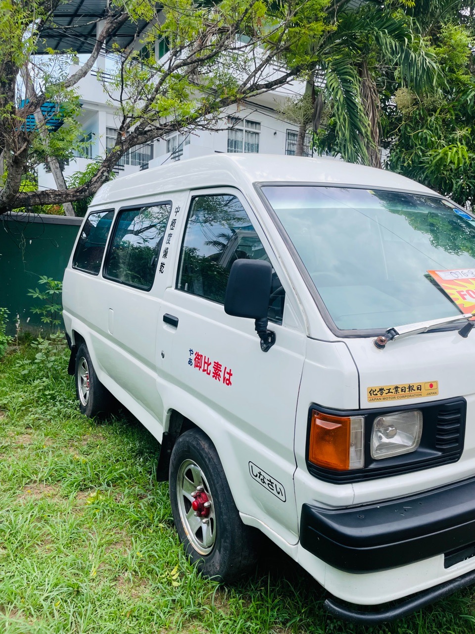 Toyota LiteAce 1990 - பயன்படுத்தப்பட்டது வேன் sale in Sri Lanka - patpat.lk