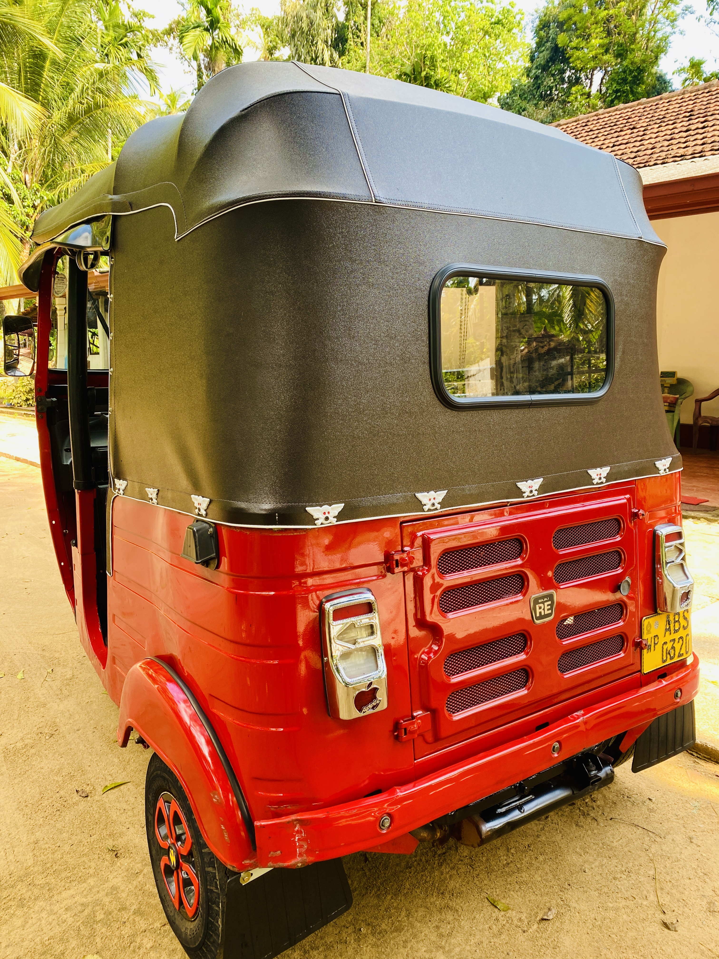 Advertisement image 4