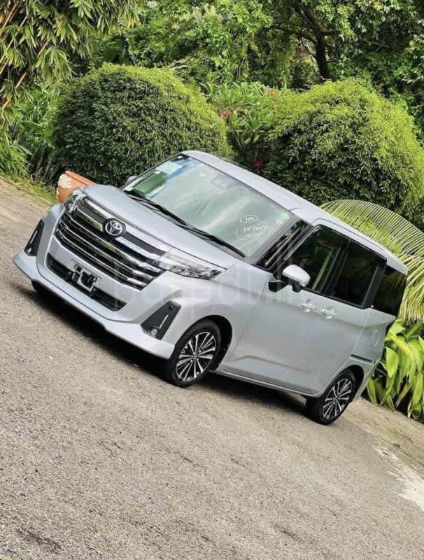 Toyota Roomy 2023 - சான்றளிக்கப்பட்டது வேன் sale in Sri Lanka - patpat.lk