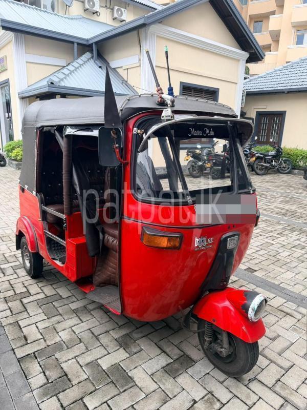 Bajaj 2 stroke 2006 - භාවිතා කරන ලද ත්‍රිරෝද රථය sale in Sri Lanka - patpat.lk