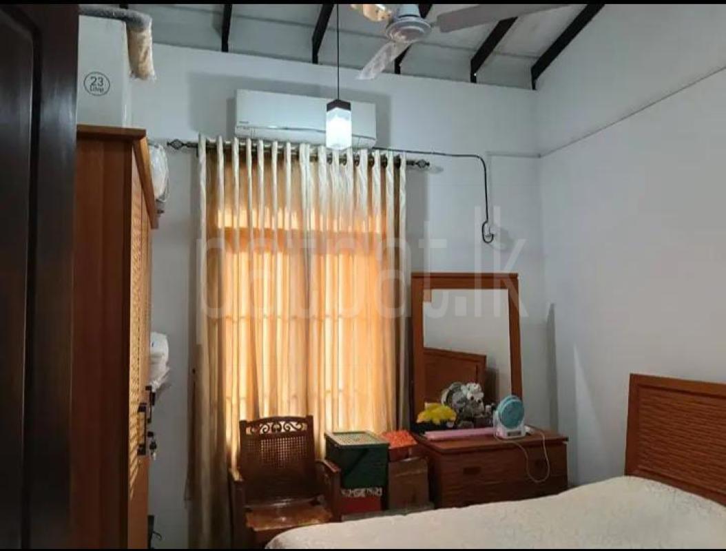 House for Sale in Athurugiriya
