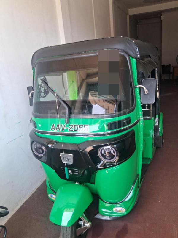 Bajaj 4 stroke 2014 - பயன்படுத்தப்பட்டது முச்சக்கர வண்டி sale in Sri Lanka - patpat.lk