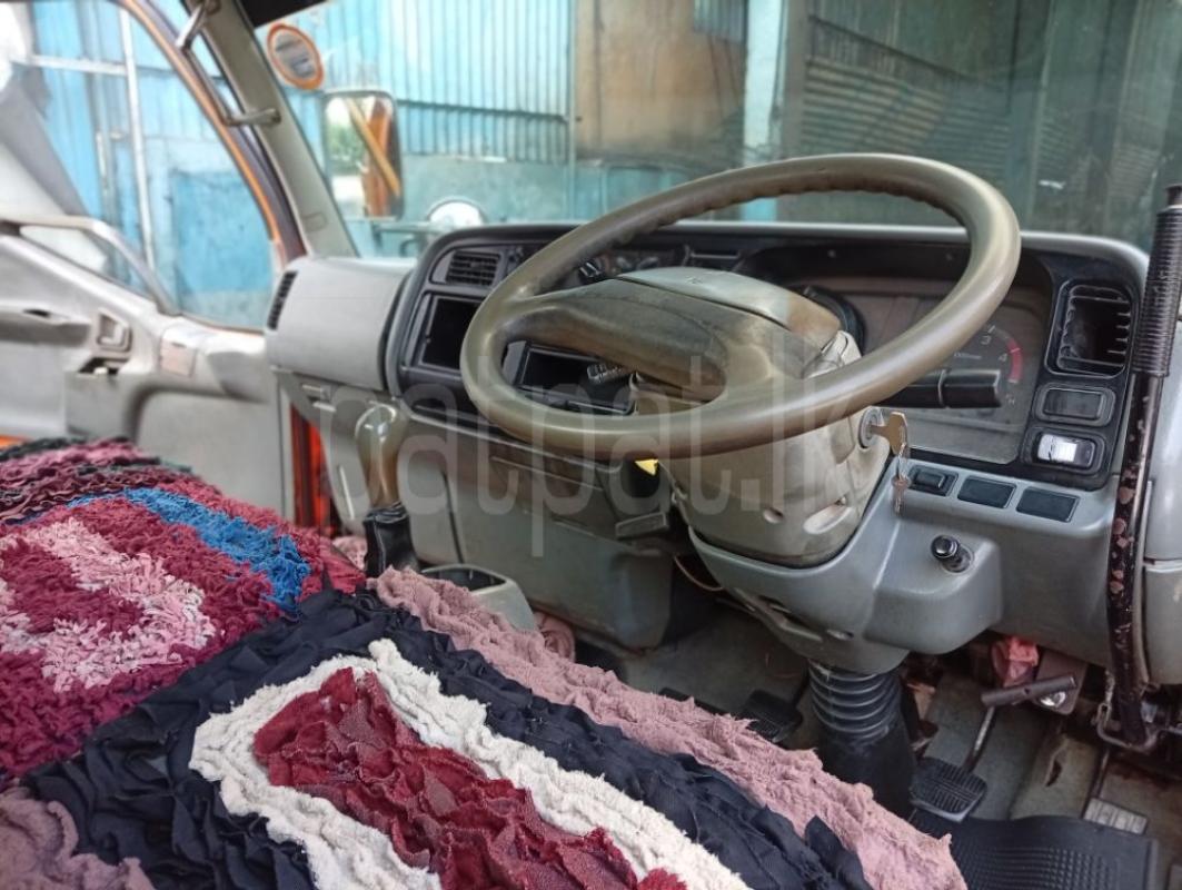 Advertisement image 6