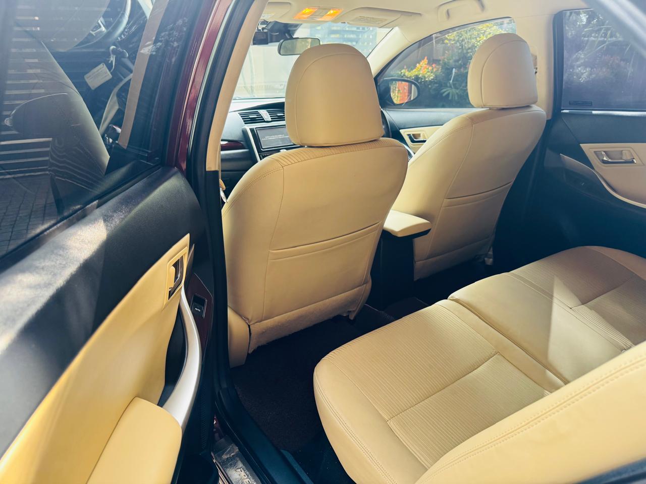 Toyota Premio 2017 - பயன்படுத்தப்பட்டது கார் sale in Sri Lanka - patpat.lk