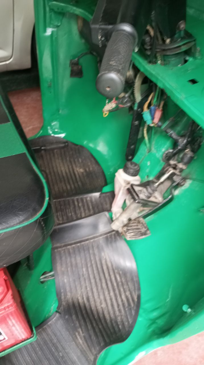 Bajaj Three Wheel 2007 - භාවිතා කරන ලද ත්‍රිරෝද රථය sale in Sri Lanka - patpat.lk