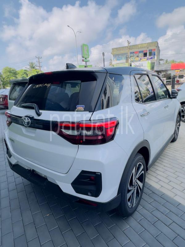 Advertisement image 3