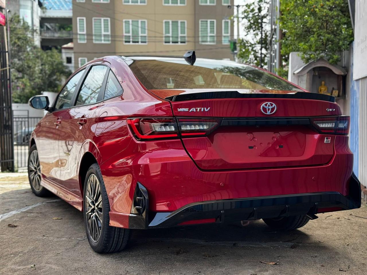 Toyota Yaris Ativ 2025 - சான்றளிக்கப்பட்டது கார் sale in Sri Lanka - patpat.lk