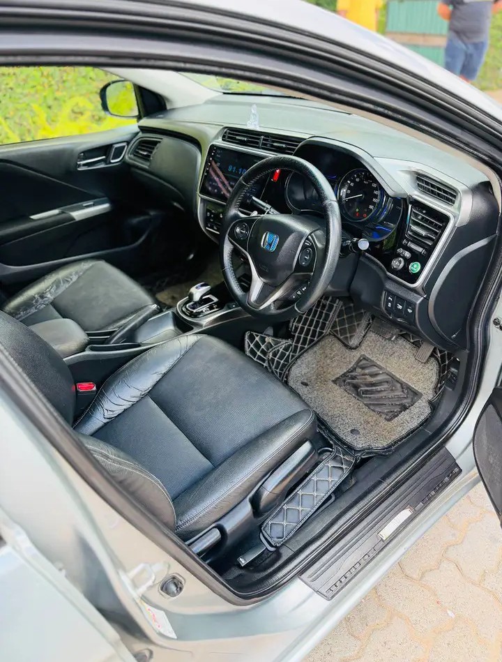 Honda Grace 2015 - Used Car sale in Sri Lanka - patpat.lk