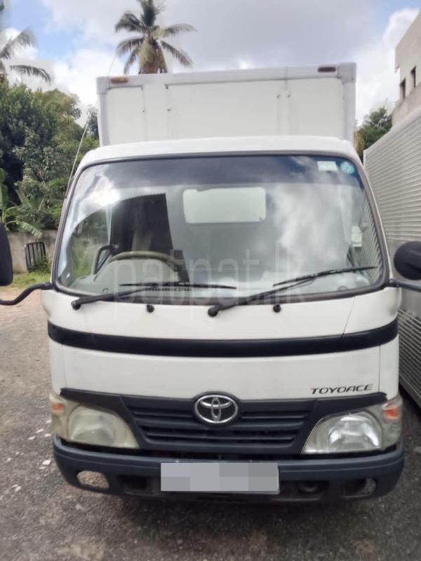 Toyota Dyna 2011 - භාවිතා කරන ලද ට්‍රක් රථය sale in Sri Lanka - patpat.lk