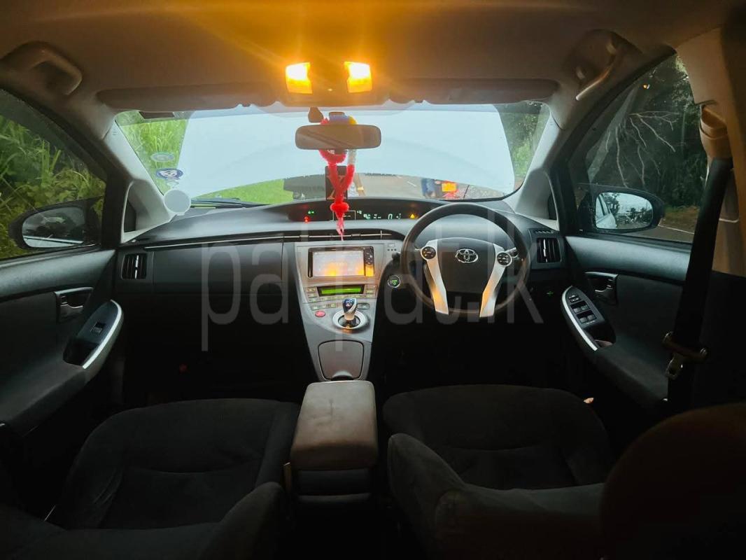Toyota PRIUS G GRADE 2014 - Used Car sale in Sri Lanka - patpat.lk