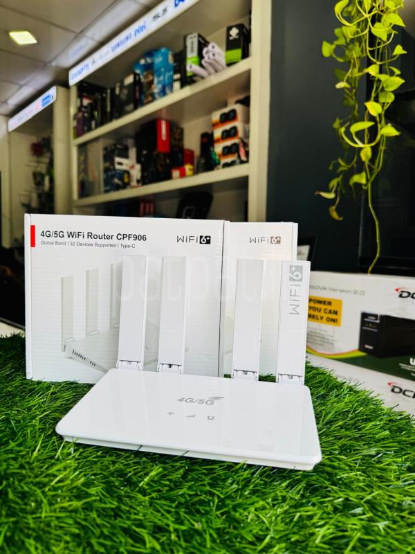 CPF906 WiFi 6 4G/5G Router