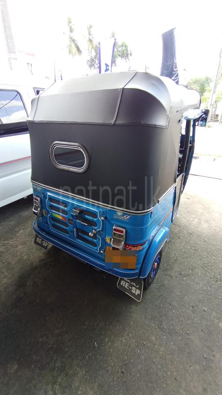 Bajaj Three Wheel 2019 - பயன்படுத்தப்பட்டது முச்சக்கர வண்டி sale in Sri Lanka - patpat.lk