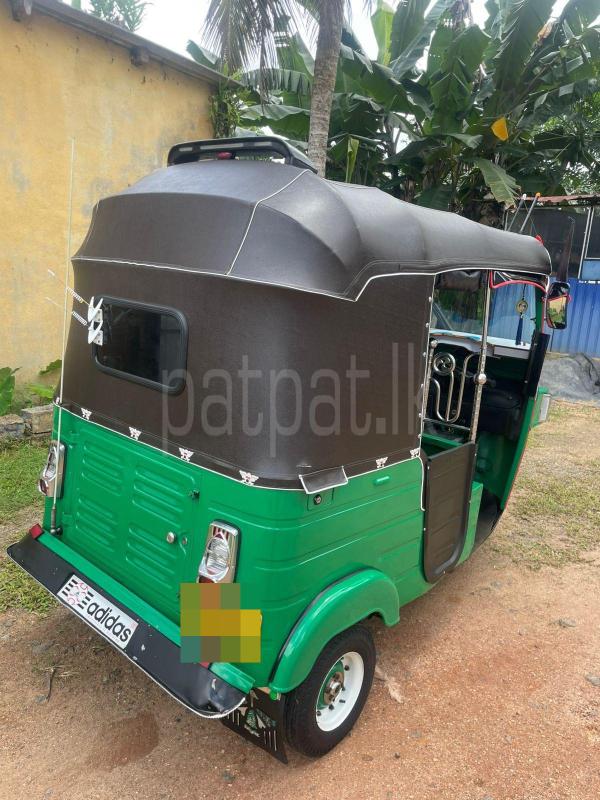 Bajaj 4 stroke 2012 - භාවිතා කරන ලද ත්‍රිරෝද රථය sale in Sri Lanka - patpat.lk