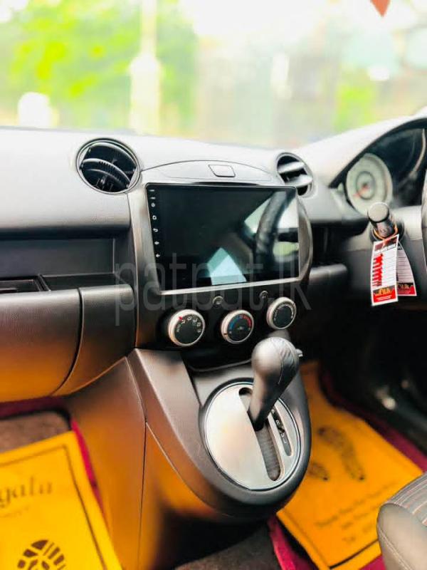 Mazda Demio 2009 - பயன்படுத்தப்பட்டது கார் sale in Sri Lanka - patpat.lk