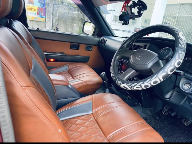 Toyota Hilux 1990 - Used Pick-up  sale in Sri Lanka - patpat.lk