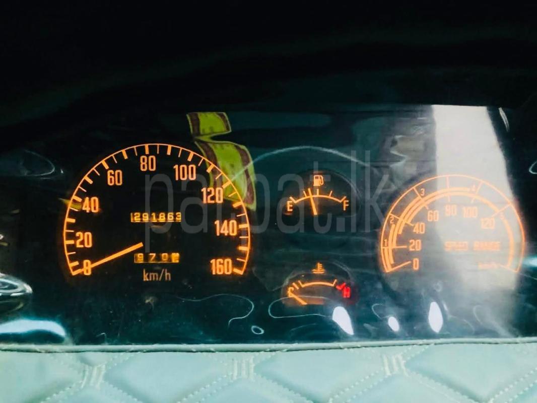 Isuzu ELF 1998 - பயன்படுத்தப்பட்டது டிரக் sale in Sri Lanka - patpat.lk