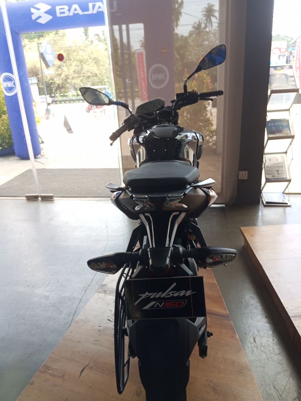 Bajaj Pulsar 2025 - Brand New Bike sale in Sri Lanka - patpat.lk