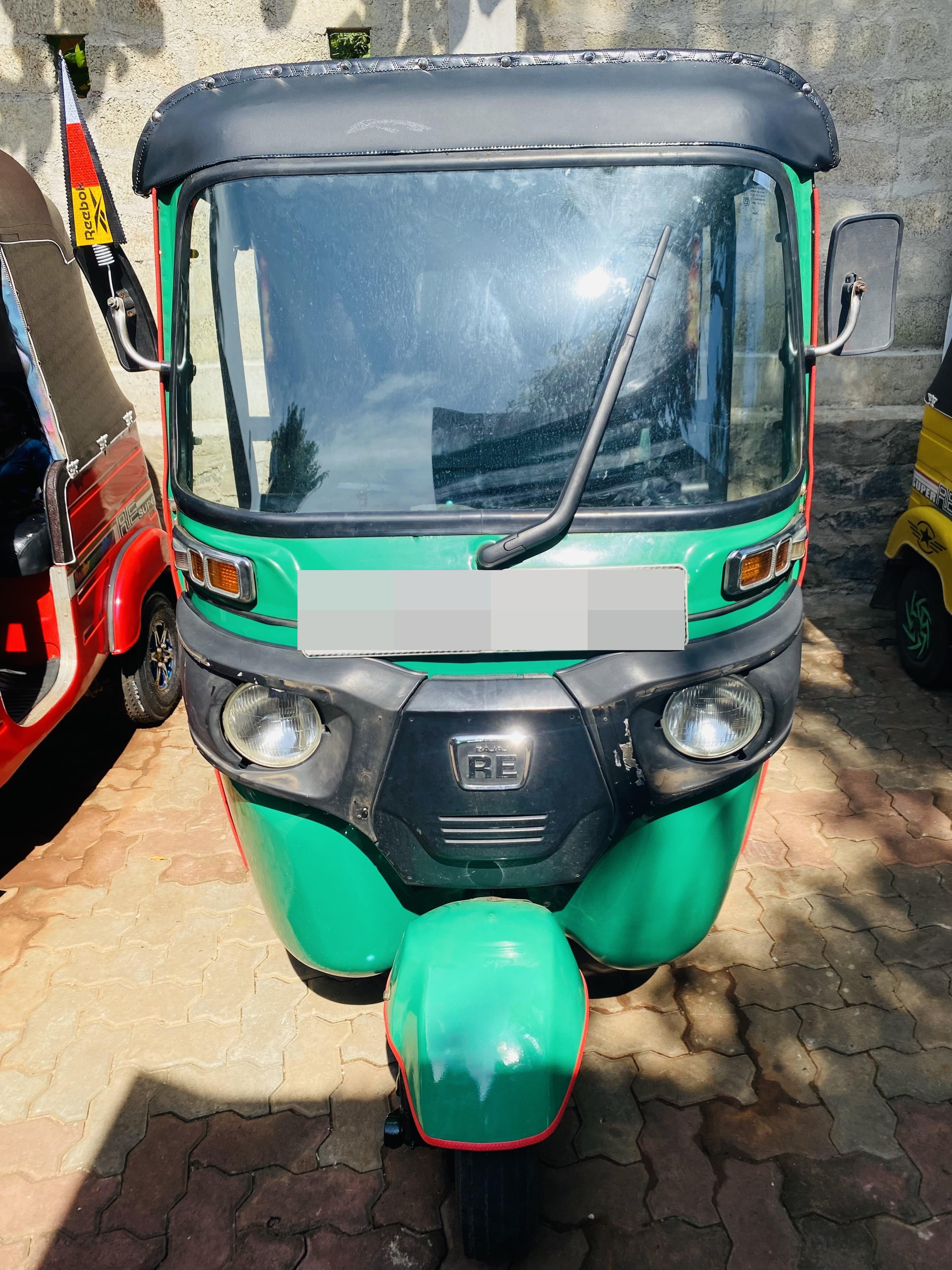 Bajaj Three Wheel 2016 - Used Three wheeler sale in Sri Lanka - patpat.lk