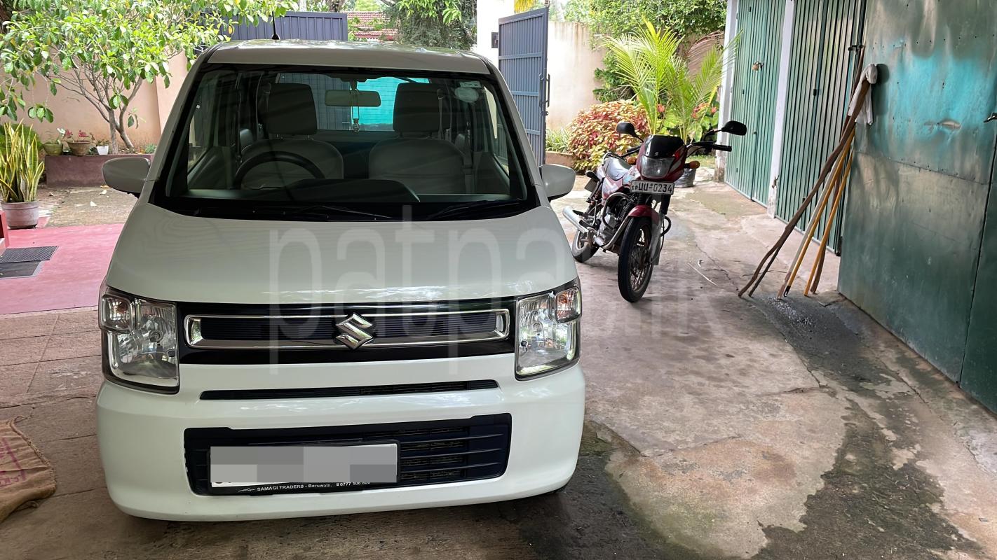 Suzuki Wagon R 2018 - பயன்படுத்தப்பட்டது கார் sale in Sri Lanka - patpat.lk