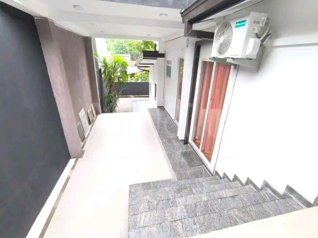 House for Sale in Athurugiriya