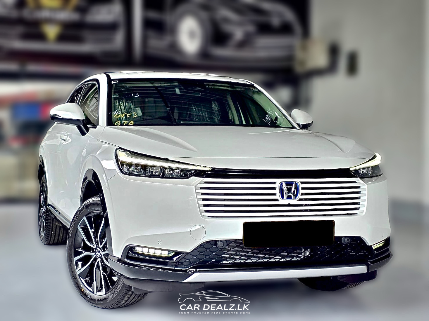 Honda Vezel 2025 ads-image-1