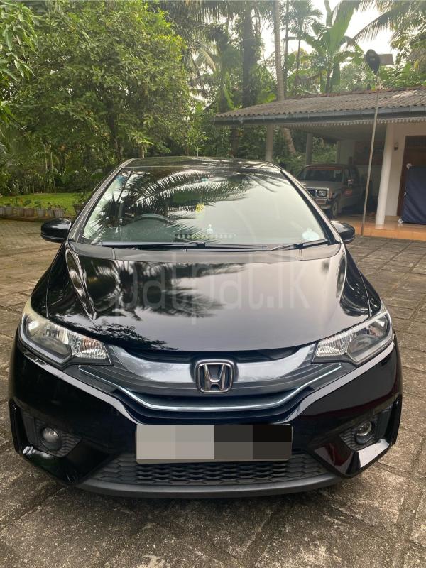 Honda Fit 2014 - பயன்படுத்தப்பட்டது கார் sale in Sri Lanka - patpat.lk
