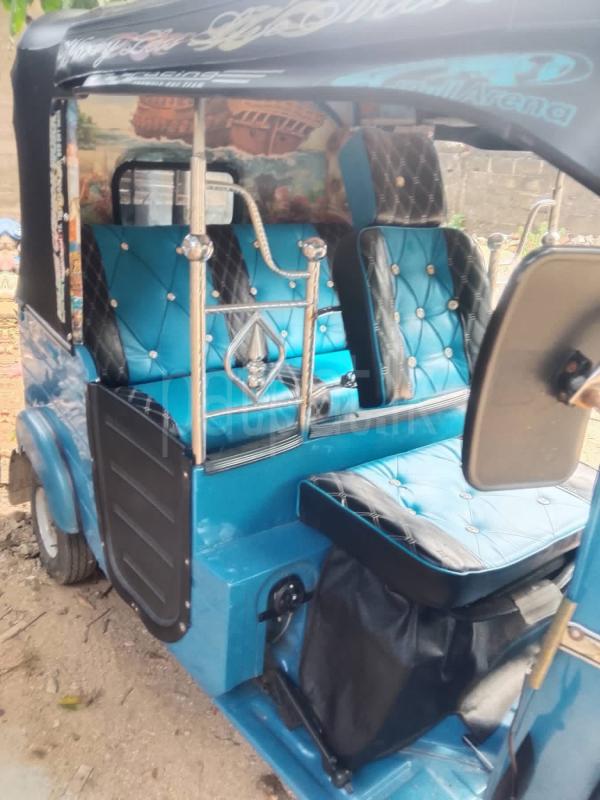 Bajaj 4 stroke 2010 - භාවිතා කරන ලද ත්‍රිරෝද රථය sale in Sri Lanka - patpat.lk