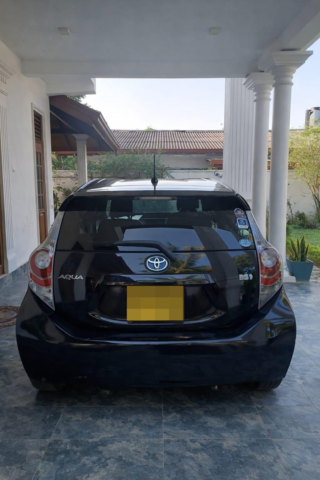 Toyota Aqua 2012 - Used Car sale in Sri Lanka - patpat.lk